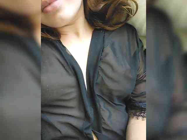 Brown_Eyes webcam