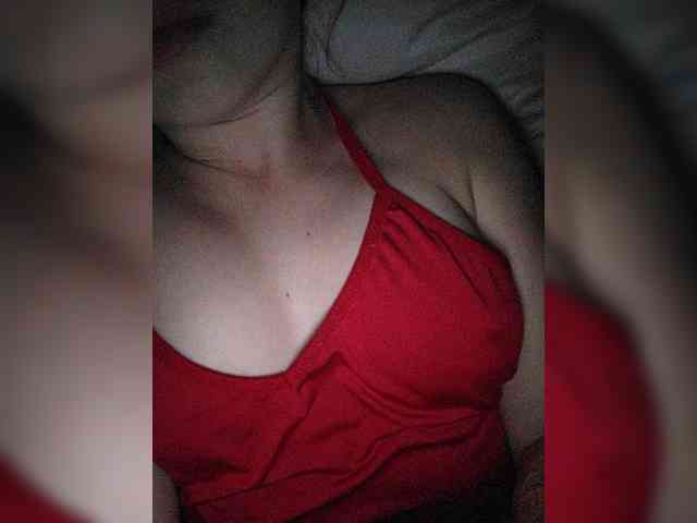Brown_Eyes webcam