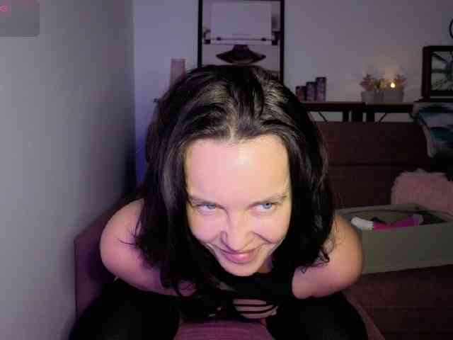 Sonyaxbelle webcam
