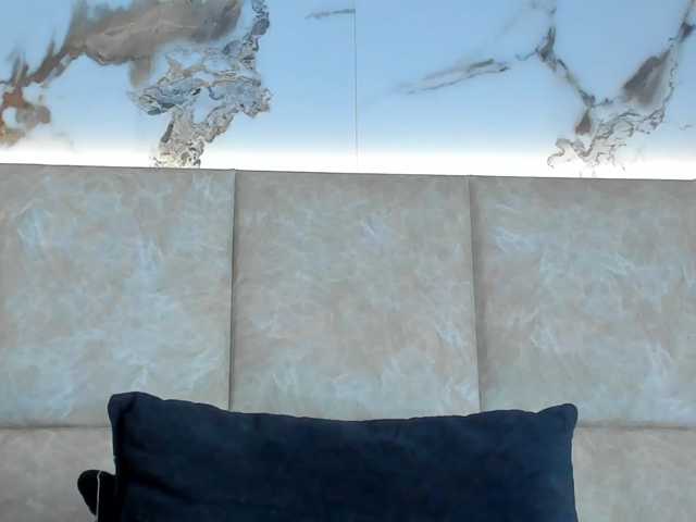 KarolBlanco live cam on BongaCams