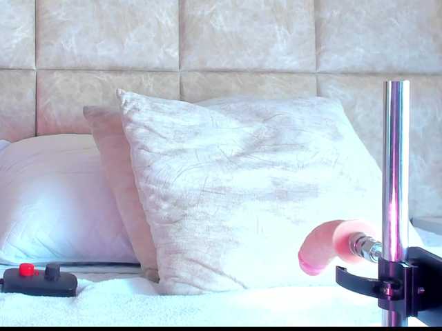 KarolBlanco live cam on BongaCams