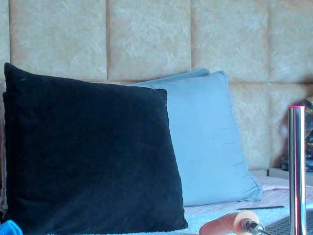 KarolBlanco live cam on BongaCams