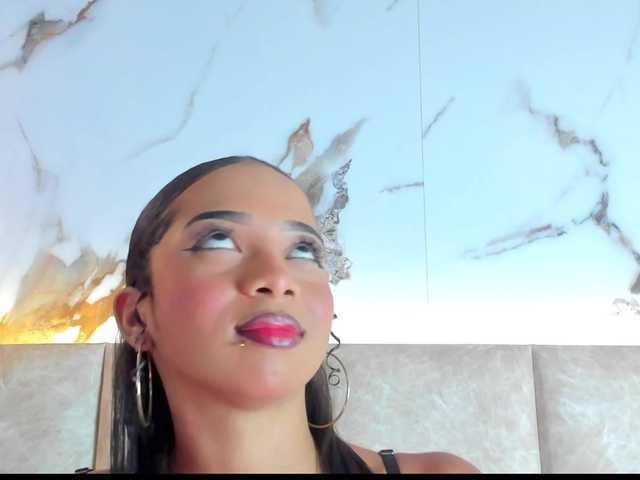KarolBlanco live cam on BongaCams
