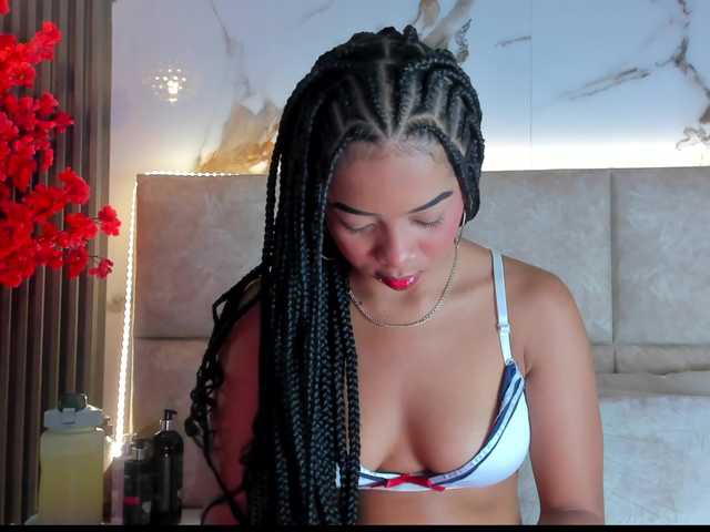 KarolBlanco live cam on BongaCams