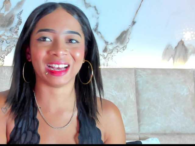 KarolBlanco live cam on BongaCams