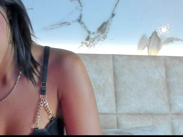 KarolBlanco live cam on BongaCams
