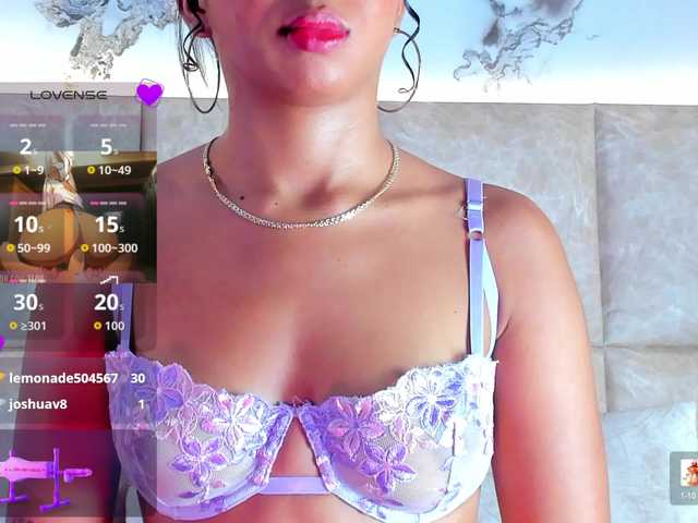 KarolBlanco live cam on BongaCams