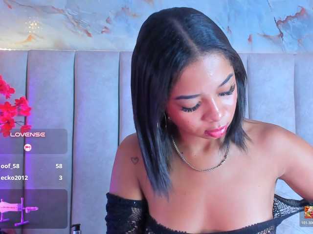 KarolBlanco live cam on BongaCams