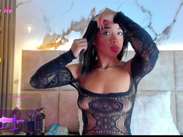KarolBlanco live cam on BongaCams