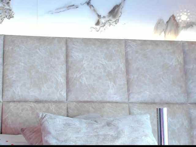 KarolBlanco live cam on BongaCams