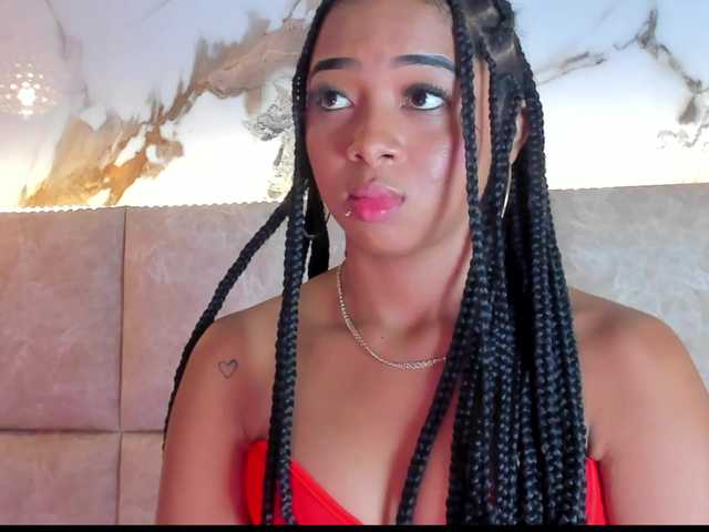 KarolBlanco live cam on BongaCams