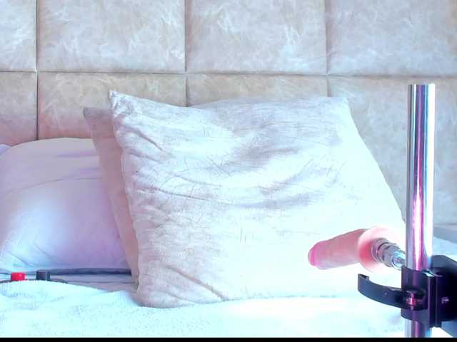 KarolBlanco live cam on BongaCams