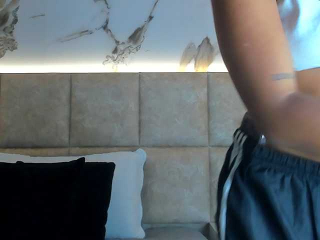 KarolBlanco live cam on BongaCams