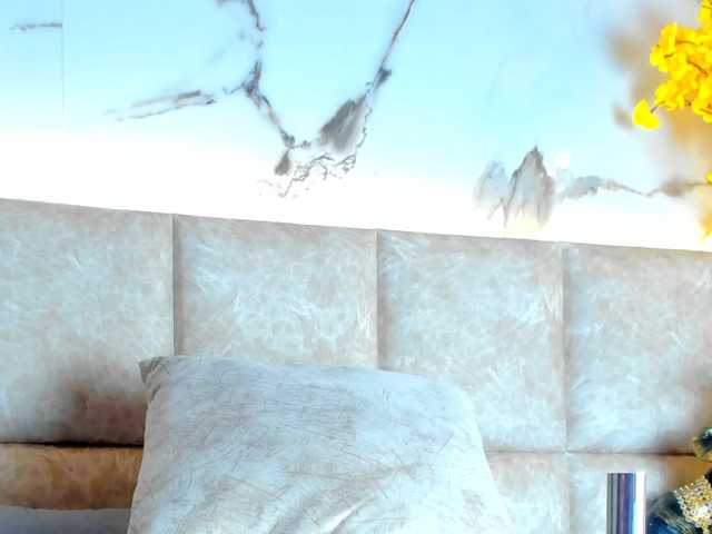 KarolBlanco live cam on BongaCams