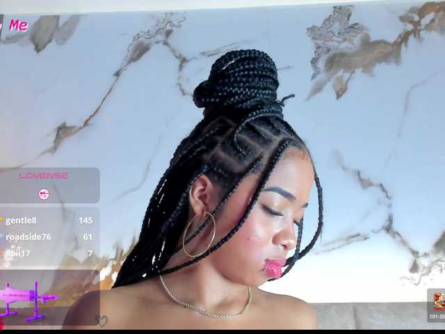 KarolBlanco live cam on BongaCams