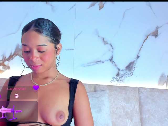 KarolBlanco live cam on BongaCams