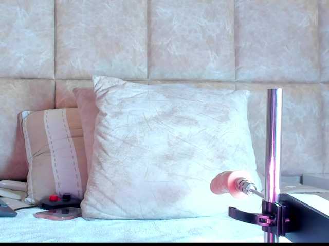 KarolBlanco live cam on BongaCams