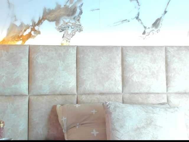 KarolBlanco live cam on BongaCams