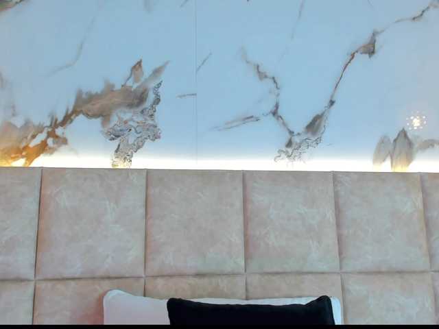 KarolBlanco live cam on BongaCams
