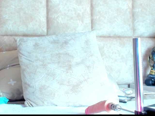 KarolBlanco live cam on BongaCams