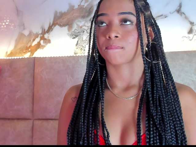 KarolBlanco live cam on BongaCams