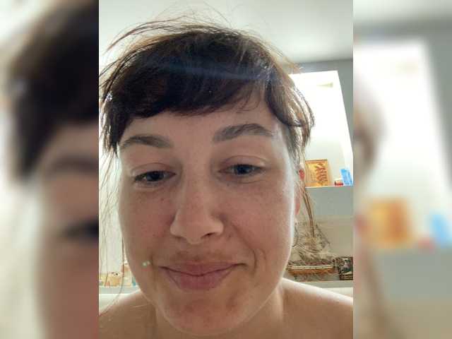 Ekaterina-2017 live cam on BongaCams