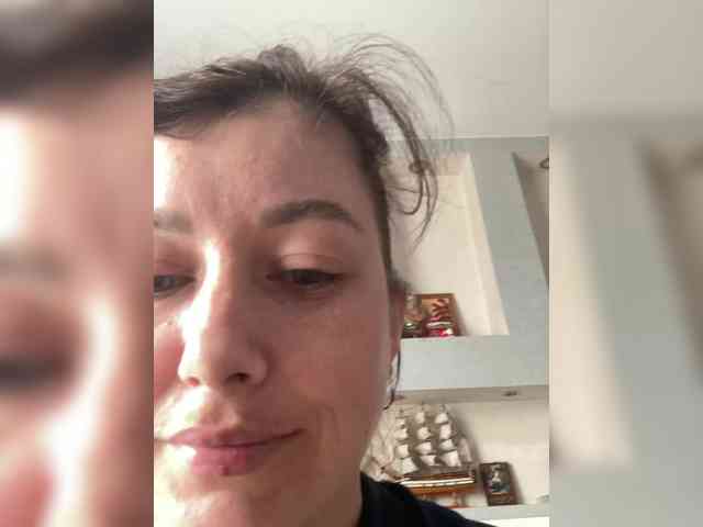 KatrinZeta webcam