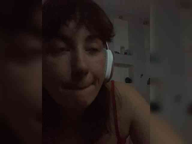 KatrinZeta webcam