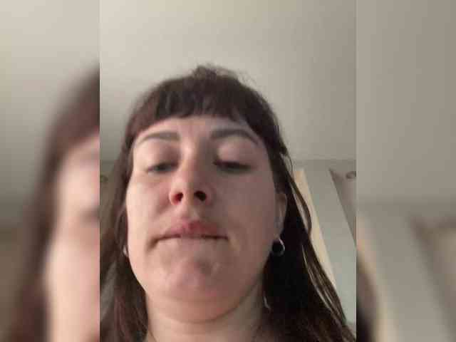 KatrinZeta webcam
