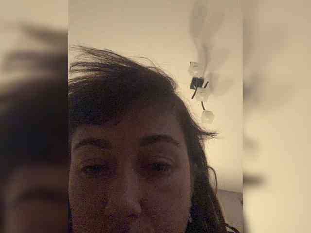 KatrinZeta webcam