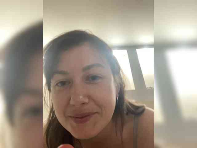 KatrinZeta webcam