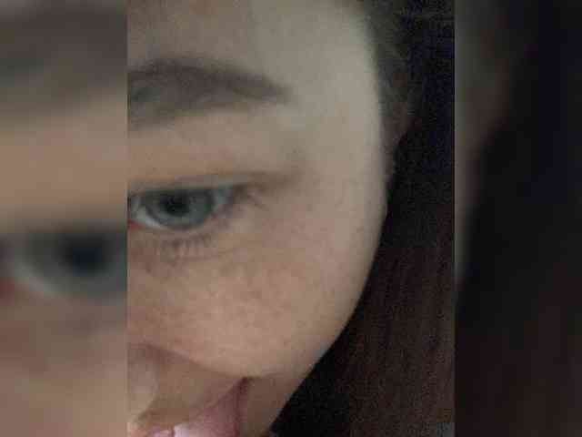 KatrinZeta webcam