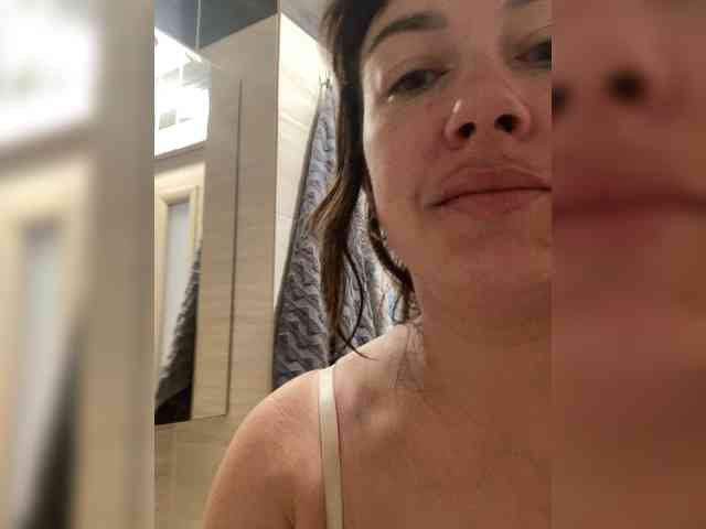 KatrinZeta webcam