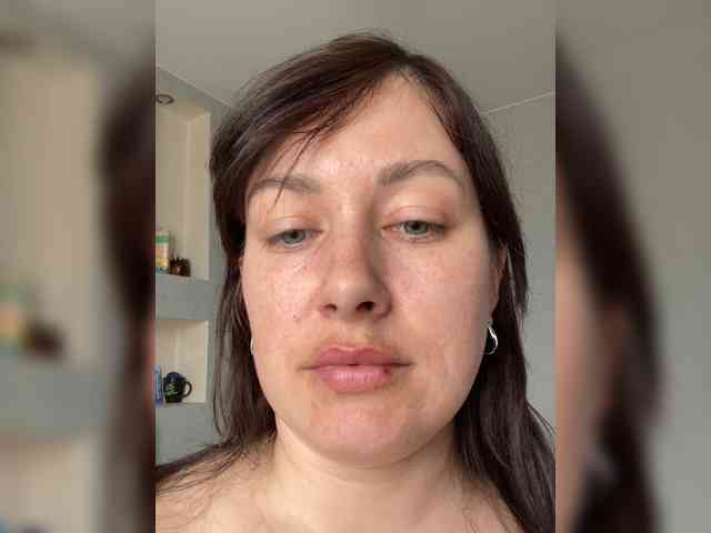 KatrinZeta webcam