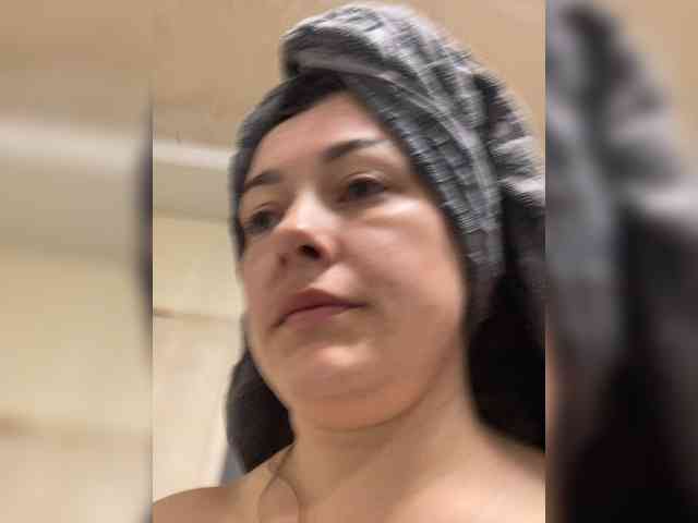 KatrinZeta webcam