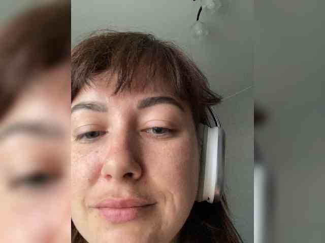 KatrinZeta webcam