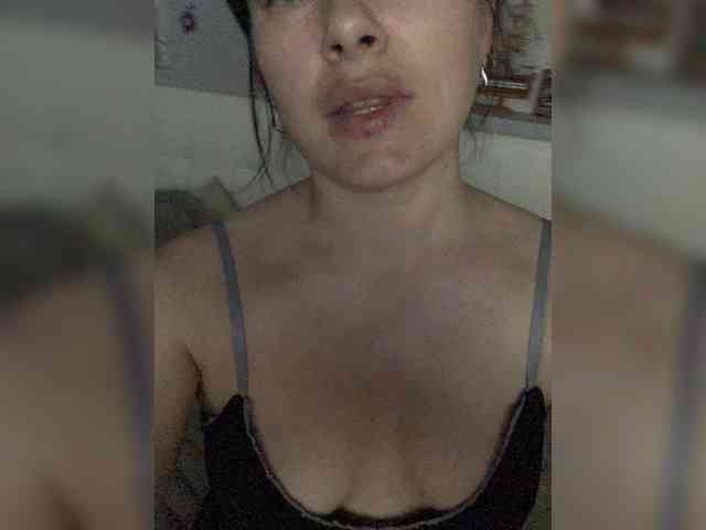 KatrinZeta webcam