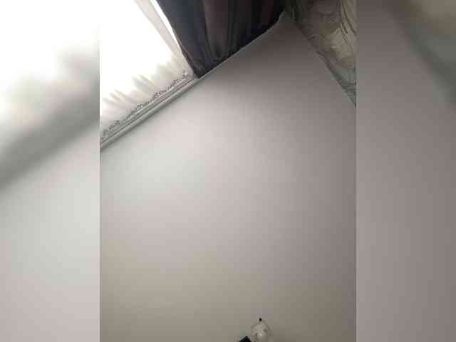 KatrinZeta webcam
