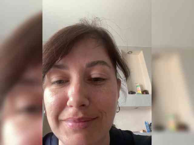 KatrinZeta webcam