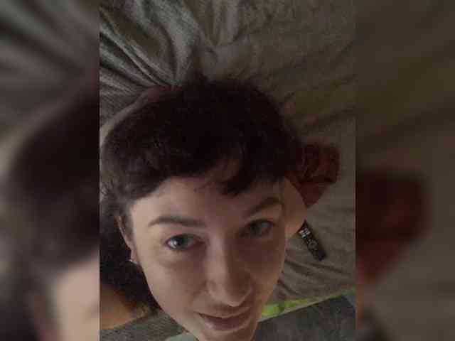 KatrinZeta webcam