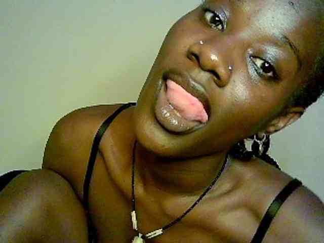 Savagetonguee