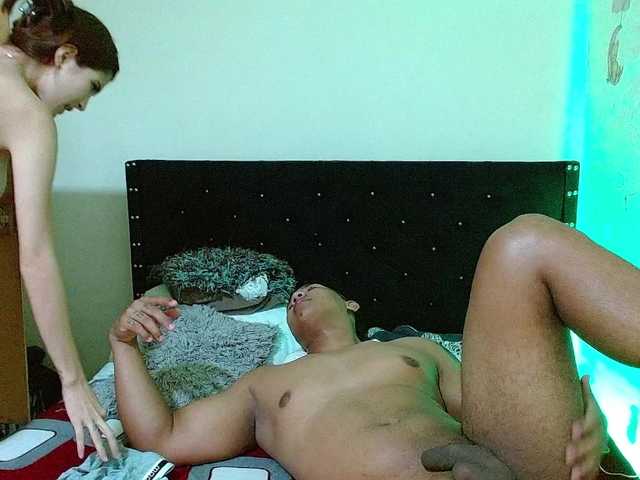 latihotlove live cam on BongaCams