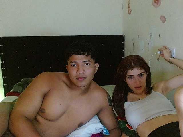 latihotlove live cam on BongaCams