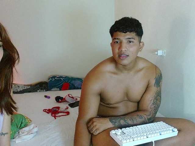 latihotlove live cam on BongaCams