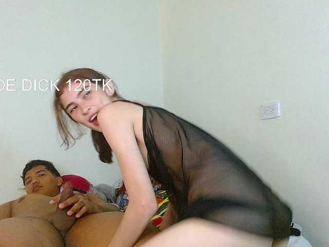 latihotlove live cam on BongaCams