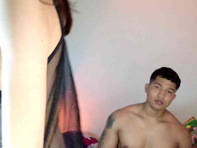 Modelo: latihotlove
