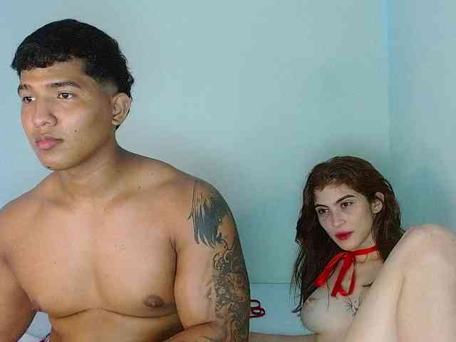 Modelo: latihotlove