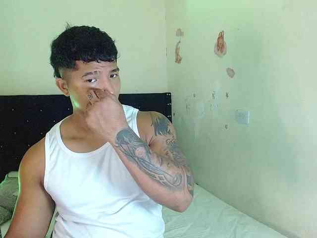 latihotlove webcam