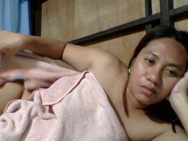 Hotthea23 webcam