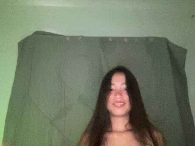 EmmaSean live cam on BongaCams